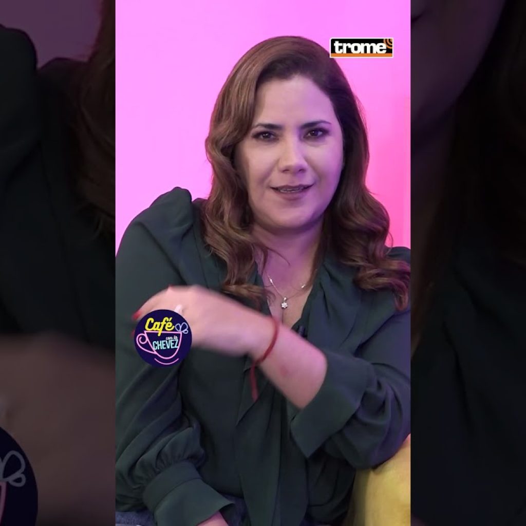 Andrea Llosa confiesa que se peleó con una reportera #cafeconlachevez #trome #shorts