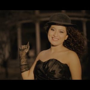 Corazón Serrano - Sola Con Mi Soledad