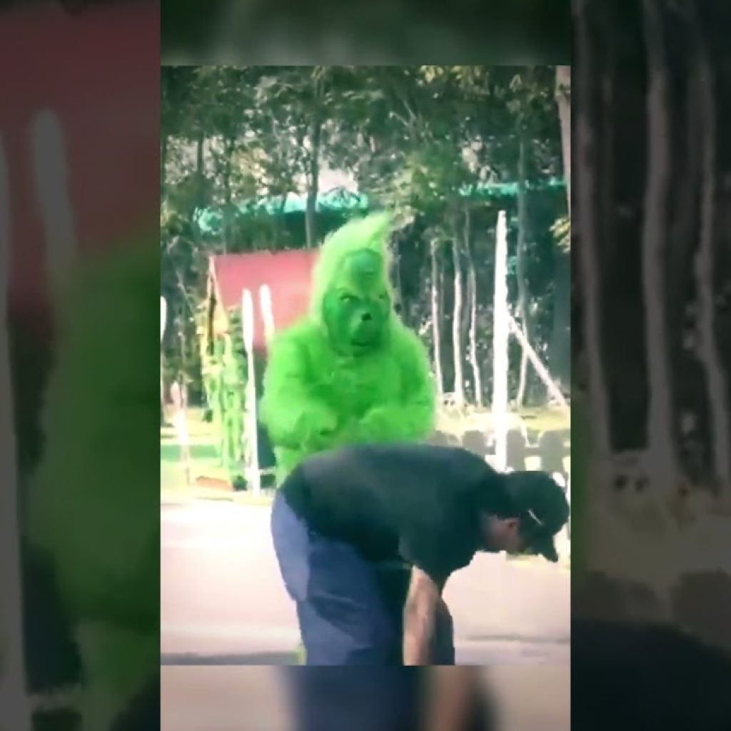 Tonino vs Grinch AMV Linkin Park – In The End. #grinch #amv #villanavideña #hablagood