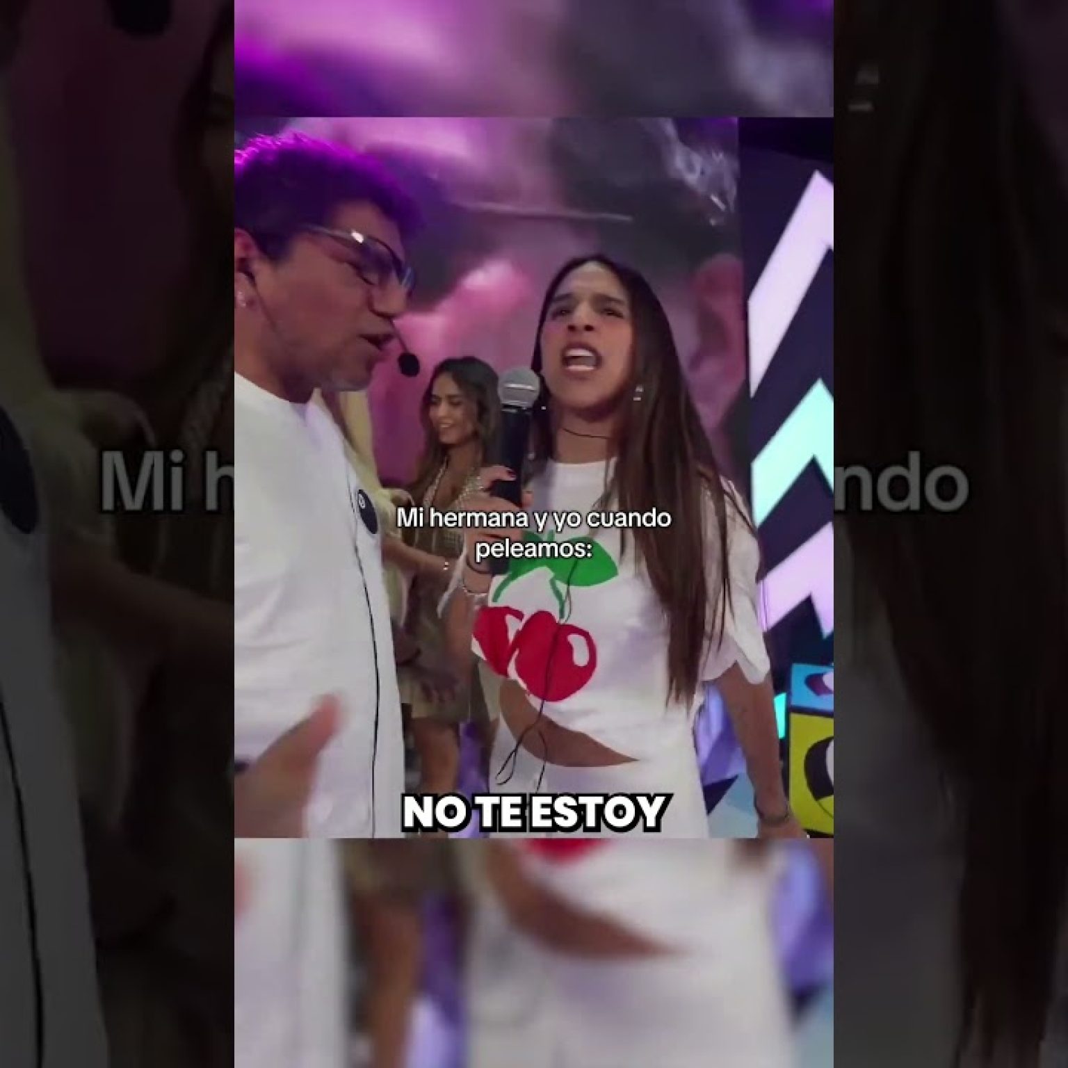 Mi hermana y yo cuando peleamos de la nada #hermana #humor #ohmygood #valivalilon #soytonino